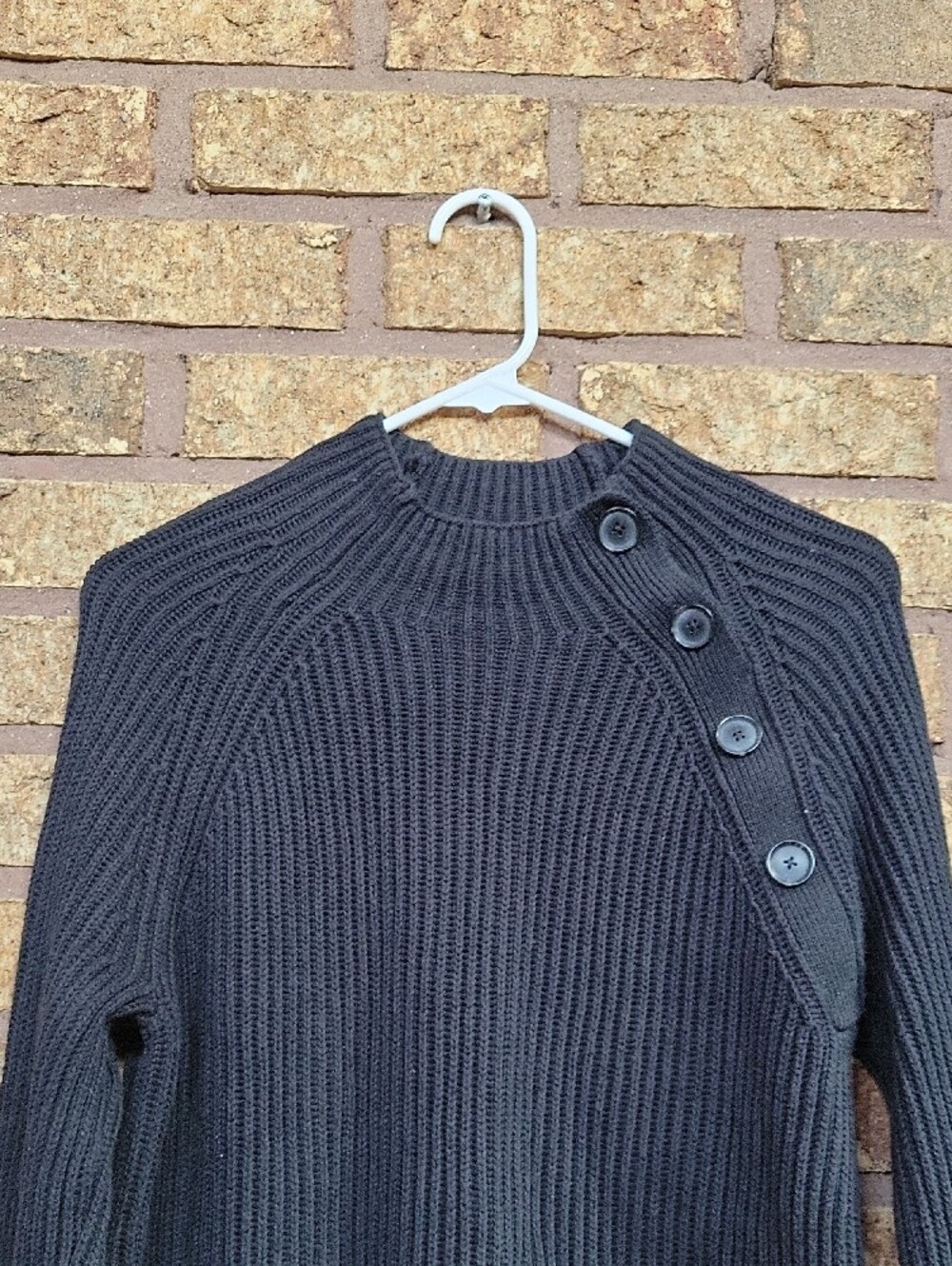 GAP Black Asymmetrical Button Raglan Rib Knit 100% Cotton Sweater Women's Size M - Picture 4 of 10